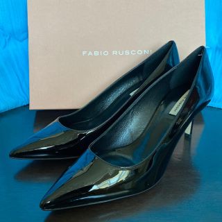 ファビオルスコーニ(FABIO RUSCONI)の随時値下げ　FABIO RUSCONI MILLY パンプス ファビオルスコーニ(ハイヒール/パンプス)