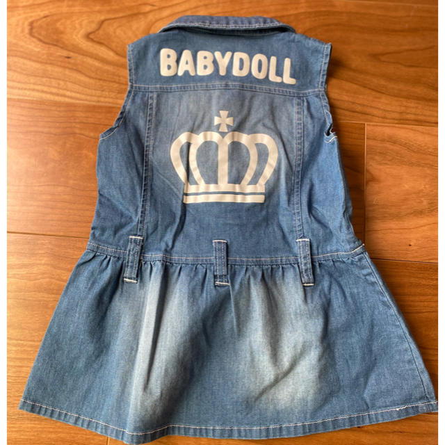 BABYDOLL(ベビードール)のベビードールBABYDOLL新品未使用タグ付デニムワンピース90cm女の子 キッズ/ベビー/マタニティのキッズ服女の子用(90cm~)(ワンピース)の商品写真