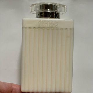 クロエ(Chloe)のChloe クロエ　ボディローション　200ml 新品未使用　正規品(ボディローション/ミルク)