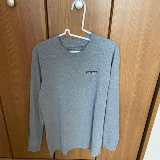 パタゴニア(patagonia)のパタゴニア P-6ロゴ ロンT グレー 国内正規品(Tシャツ/カットソー(七分/長袖))