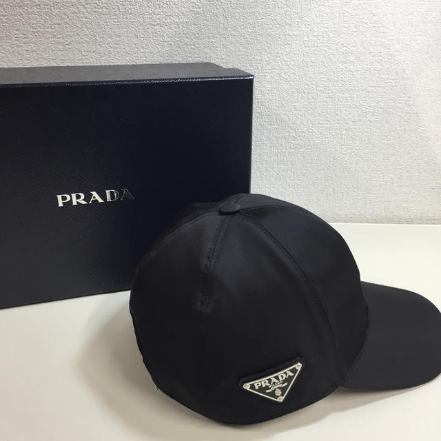 PRADA(プラダ)のPRADA プラダ ナイロンキャップ 2HC274 2B15 F0002 メンズの帽子(キャップ)の商品写真
