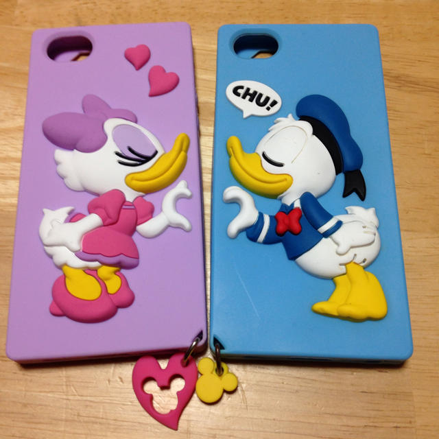 Disney(ディズニー)のデイジーケース スマホ/家電/カメラのスマートフォン/携帯電話(その他)の商品写真