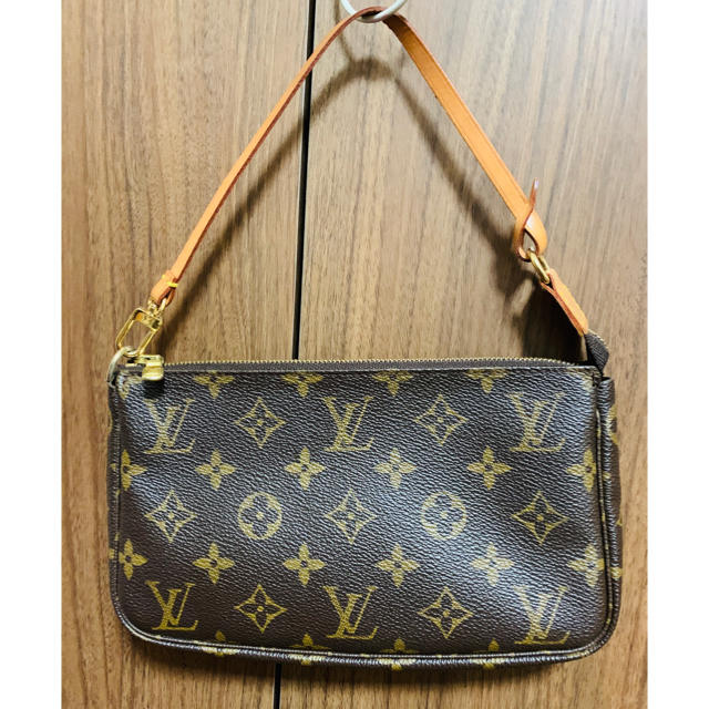 LOUIS VUITTON(ルイヴィトン)のルイヴィトンアクセサリーポーチ レディースのファッション小物(ポーチ)の商品写真