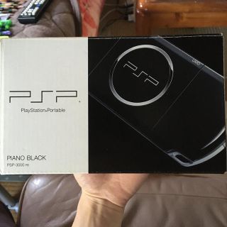 ソニー(SONY)のPSP-3000 PIANO BLACK(携帯用ゲーム機本体)