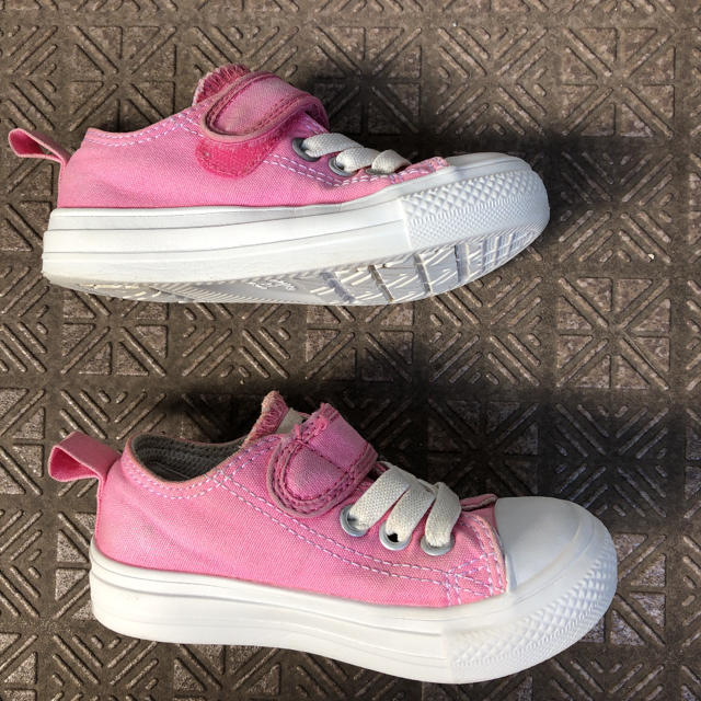 CONVERSE(コンバース)のコンバース キッズ/ベビー/マタニティのキッズ靴/シューズ(15cm~)(スニーカー)の商品写真