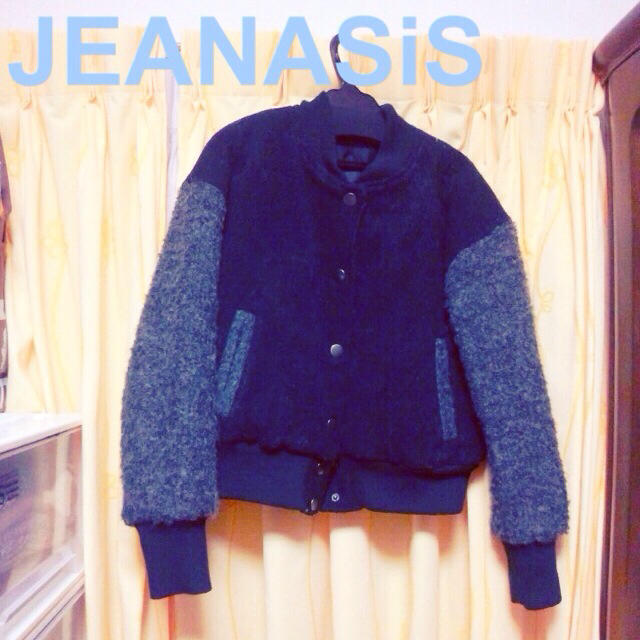 JEANASIS(ジーナシス)のバイカラースタジャン ジーナシス レディースのジャケット/アウター(スタジャン)の商品写真
