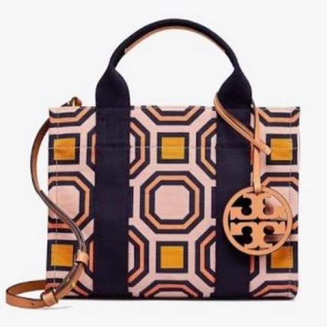 Tory Burch(トリーバーチ)のTory Burchキャンパストートバック レディースのバッグ(トートバッグ)の商品写真