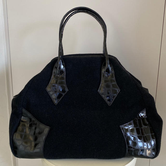 Vivienne ウール地 エナメル ヤスミン bagの通販 by ジョジョ's shop｜ヴィヴィアンウエストウッドならラクマ Westwood - Vivienne Westwood ラージ 超激得お得