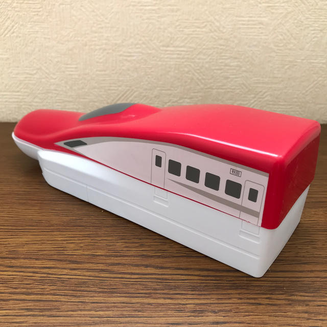 秋田新幹線こまち キッズ/ベビー/マタニティのおもちゃ(電車のおもちゃ/車)の商品写真