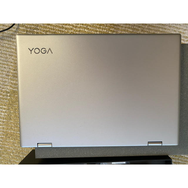 Lenovo YOGA720 8GB/SSD256GB 美品スマホ/家電/カメラ