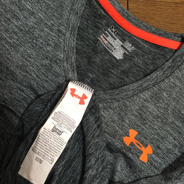 UNDER ARMOUR(アンダーアーマー)のアンダーアーマー ドライフィットTシャツ スポーツ/アウトドアのテニス(ウェア)の商品写真