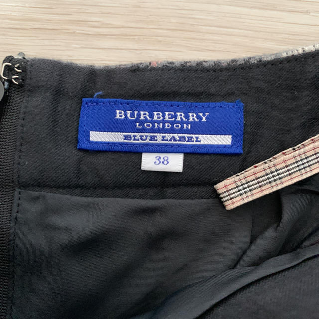 BURBERRY BLUE LABEL(バーバリーブルーレーベル)のバーバリー　フレアスカート レディースのスカート(ひざ丈スカート)の商品写真