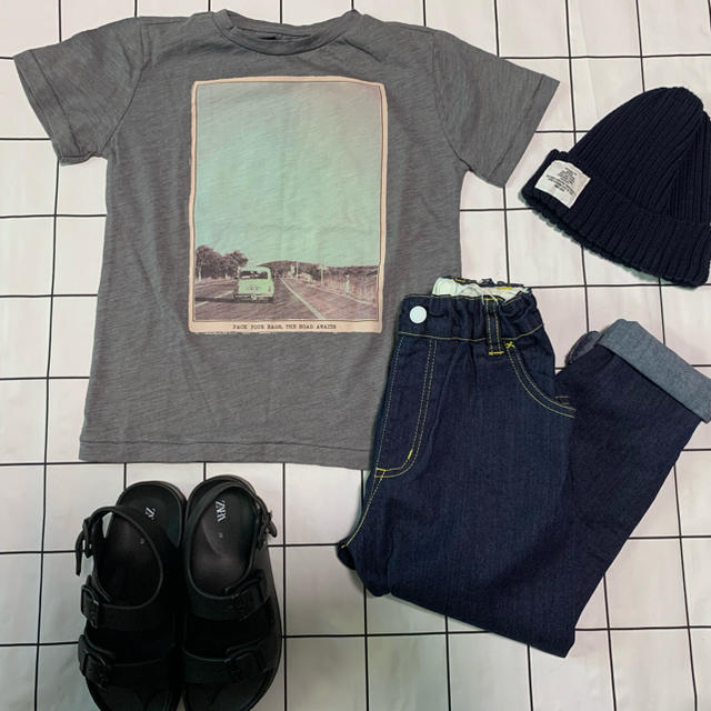 ZARA KIDS(ザラキッズ)のZARA Tシャツ　110cm キッズ/ベビー/マタニティのキッズ服男の子用(90cm~)(Tシャツ/カットソー)の商品写真