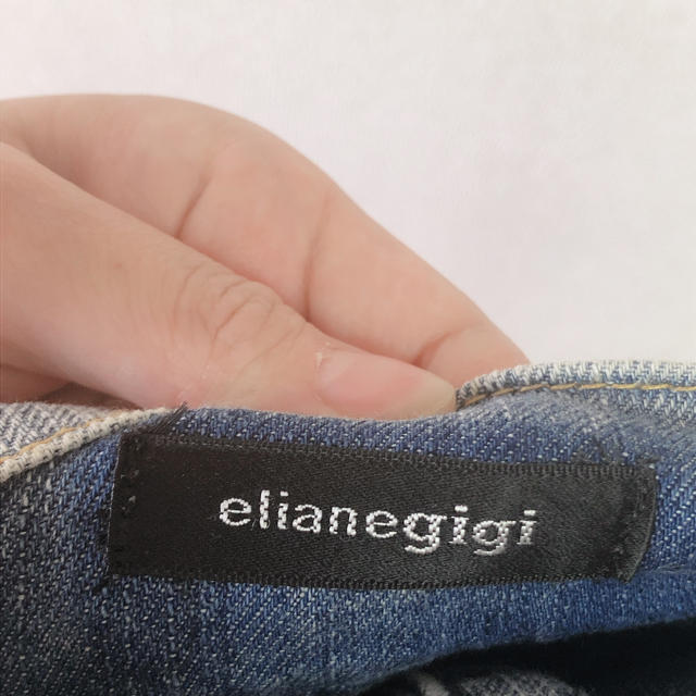 elianegigi(エリアーヌジジ)のエリアーヌジジ　タイトデニムスカート レディースのスカート(ひざ丈スカート)の商品写真