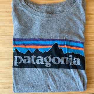パタゴニア(patagonia)のパタゴニア　グレー　半袖(Tシャツ/カットソー)