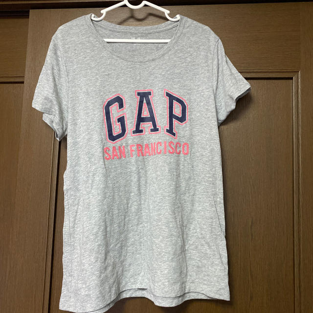 GAP(ギャップ)のGAP Tシャツ レディースのトップス(Tシャツ(長袖/七分))の商品写真