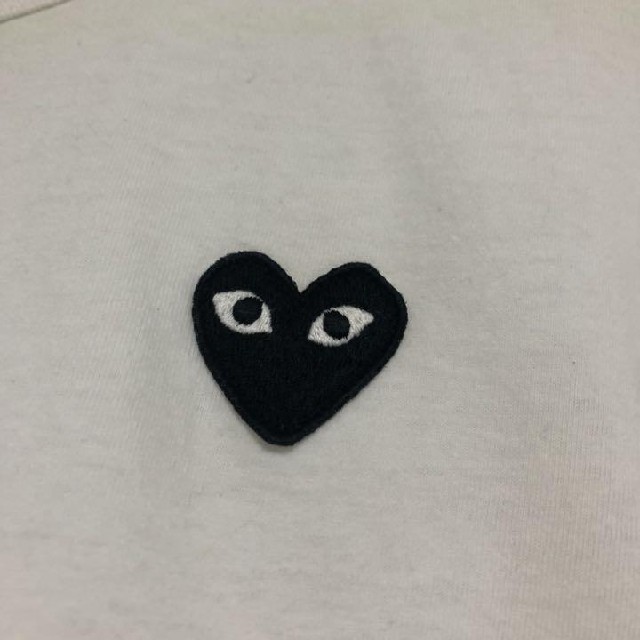 COMME des GARCONS(コムデギャルソン)のコム・デ・ギャルソン　play　ロンT メンズのトップス(Tシャツ/カットソー(七分/長袖))の商品写真