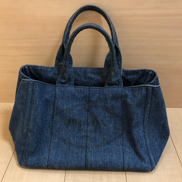 PRADA カナパ トートバッグ