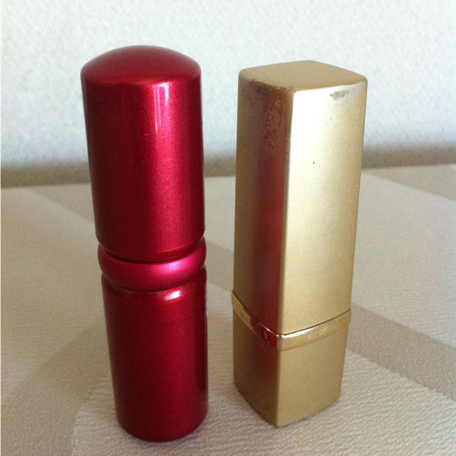 Estee Lauder(エスティローダー)のリップ2本セット コスメ/美容のベースメイク/化粧品(その他)の商品写真