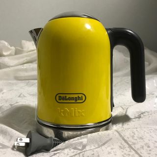 デロンギ(DeLonghi)のデロンギ電気ケトル0.75L(電気ケトル)