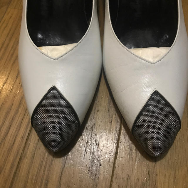 pierre cardin(ピエールカルダン)のピエールカルダンパンプス レディースの靴/シューズ(ハイヒール/パンプス)の商品写真