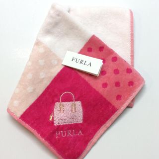 フルラ(Furla)の【新品】FURLA タオルハンカチ(タオル/バス用品)