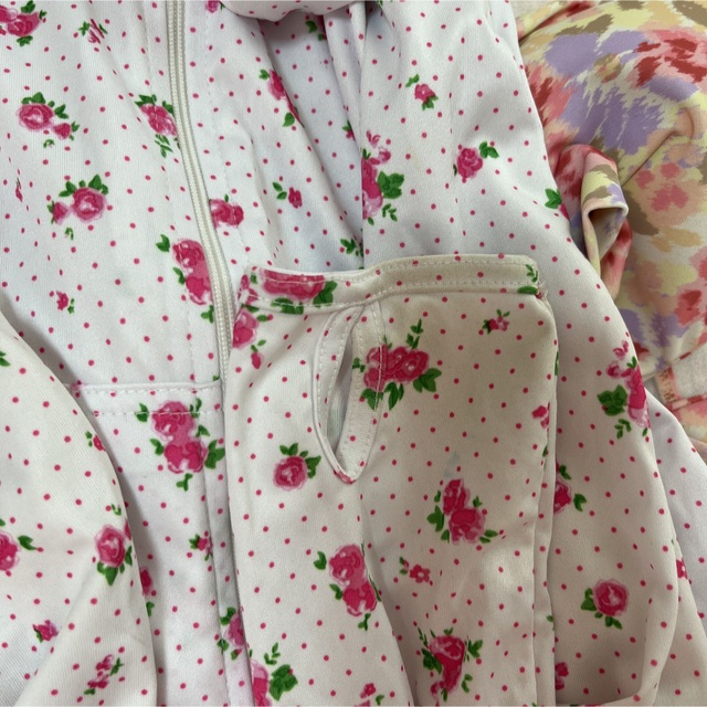 花柄 ドット ラッシュガード レディースの水着/浴衣(水着)の商品写真