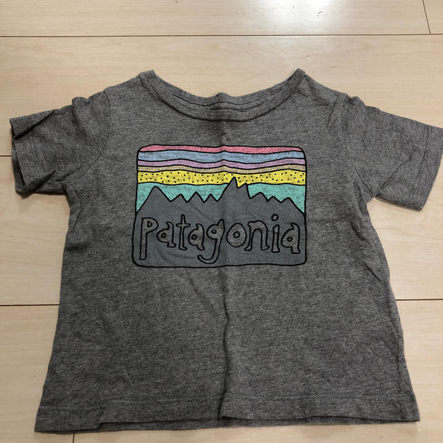 patagonia(パタゴニア)のパタゴニア　Tシャツ キッズ/ベビー/マタニティのベビー服(~85cm)(Ｔシャツ)の商品写真