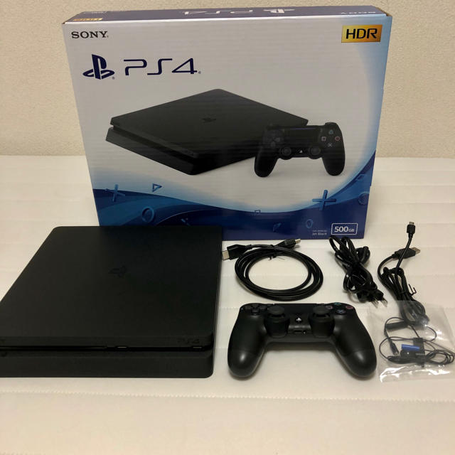 PlayStation4(プレイステーション4)のPlayStation4 本体　 エンタメ/ホビーのゲームソフト/ゲーム機本体(家庭用ゲーム機本体)の商品写真