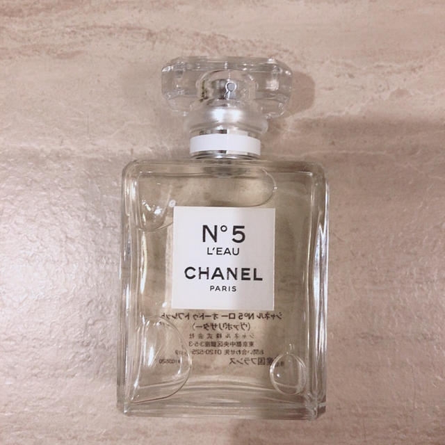 CHANEL(シャネル)のシャネル N°5 ロー オードゥ トワレット (ヴァポリザター) コスメ/美容の香水(ユニセックス)の商品写真