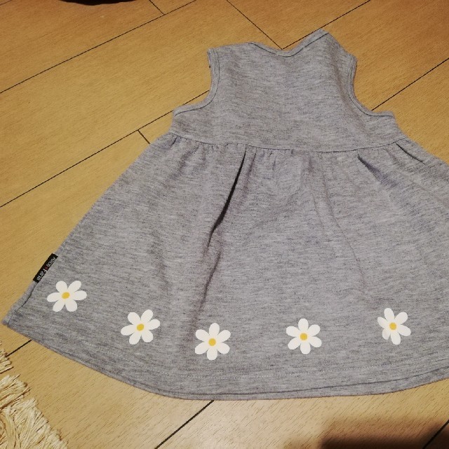 西松屋(ニシマツヤ)の花柄🌼フレアワンピース キッズ/ベビー/マタニティのキッズ服女の子用(90cm~)(ワンピース)の商品写真