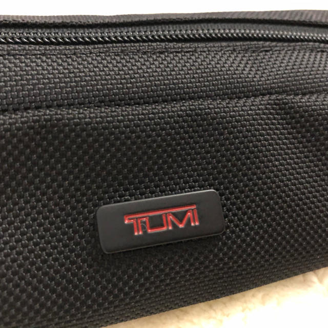 TUMI(トゥミ)の新品未使用　TUMIポーチ レディースのファッション小物(ポーチ)の商品写真