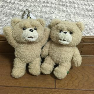 Ted ボールチェーン付きぬいぐるみ(キャラクターグッズ)