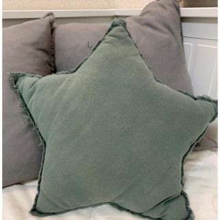 ザラホーム(ZARA HOME)のスタークッション(クッション)