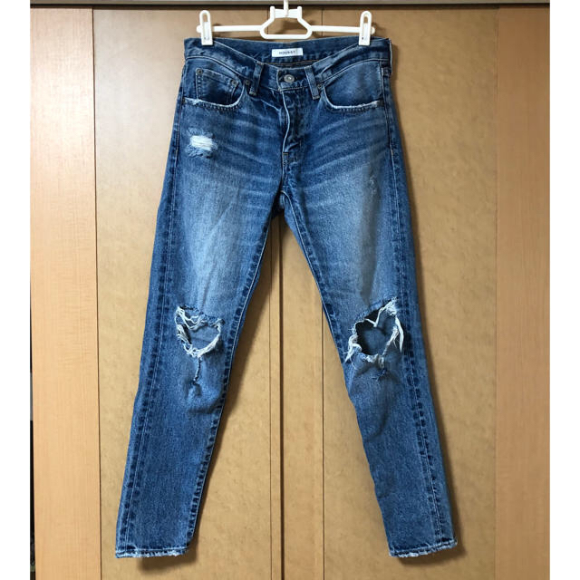 moussy(マウジー)のmoussy☆二ークラッシュデニム☆クラッシュデニム☆25 レディースのパンツ(デニム/ジーンズ)の商品写真