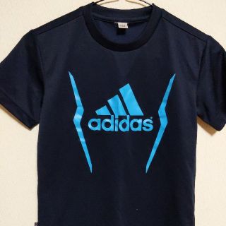 アディダス(adidas)のアディダスTシャツ(Tシャツ/カットソー)