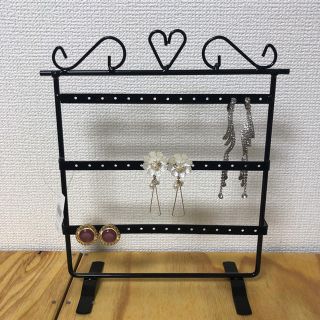 アクセサリースタンド ピアス イヤリング(ピアス)