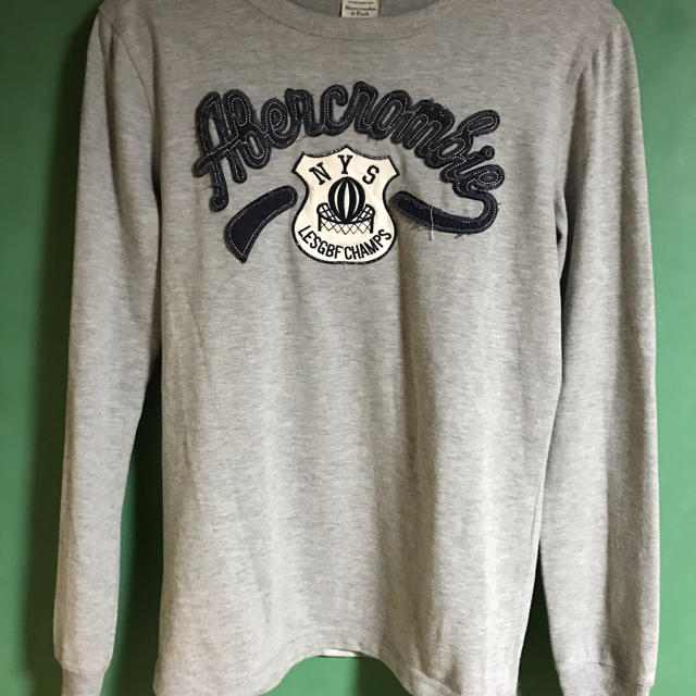 Abercrombie&Fitch(アバクロンビーアンドフィッチ)のアバクロ　　ロングティーシャツ メンズのトップス(Tシャツ/カットソー(七分/長袖))の商品写真