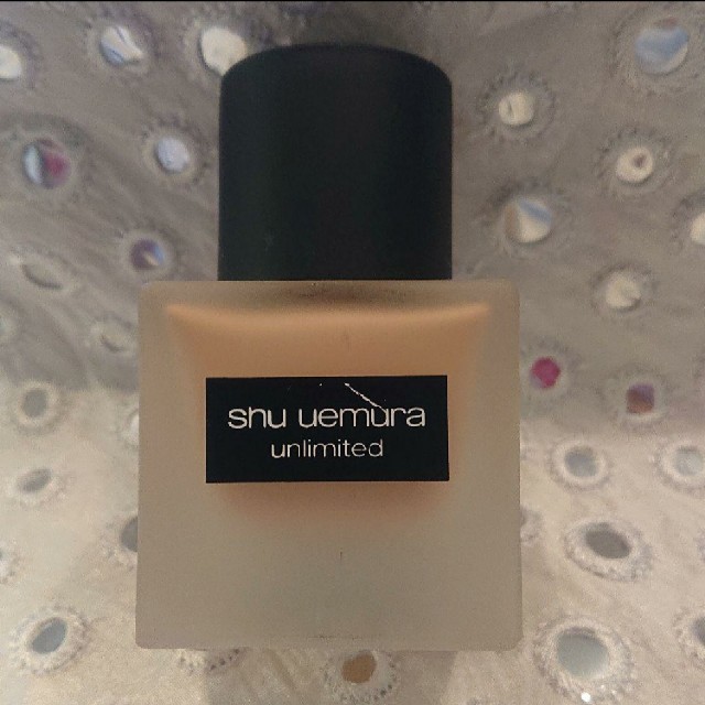 shu uemura(シュウウエムラ)のシュウ ウエムラ アンリミテッド ラスティング フルイド 354 35ml コスメ/美容のベースメイク/化粧品(ファンデーション)の商品写真