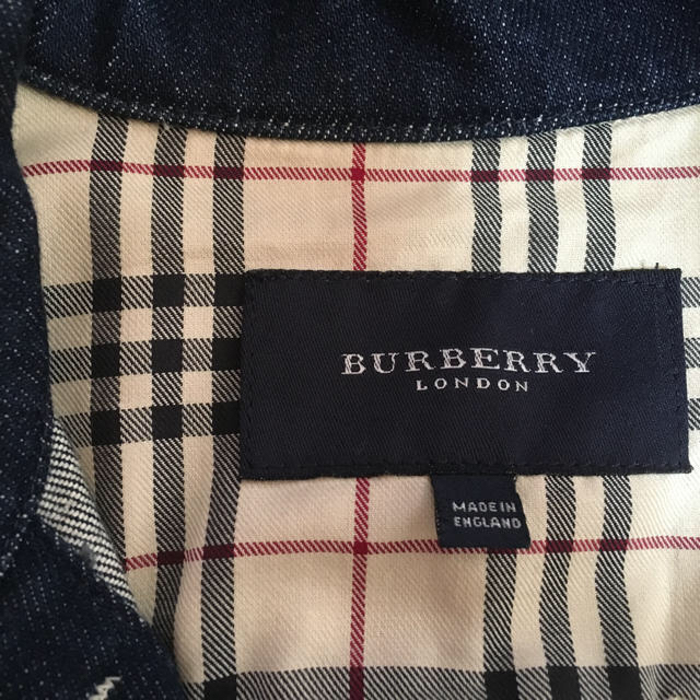 BURBERRY(バーバリー)のバーバリーロンドン☆美品ジージャン Ｌ レディースのジャケット/アウター(Gジャン/デニムジャケット)の商品写真