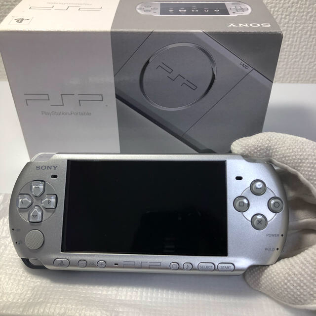 ★極美品‼︎ ほぼ傷なし！PSP-3000 MISTIC SILVAR 送料込