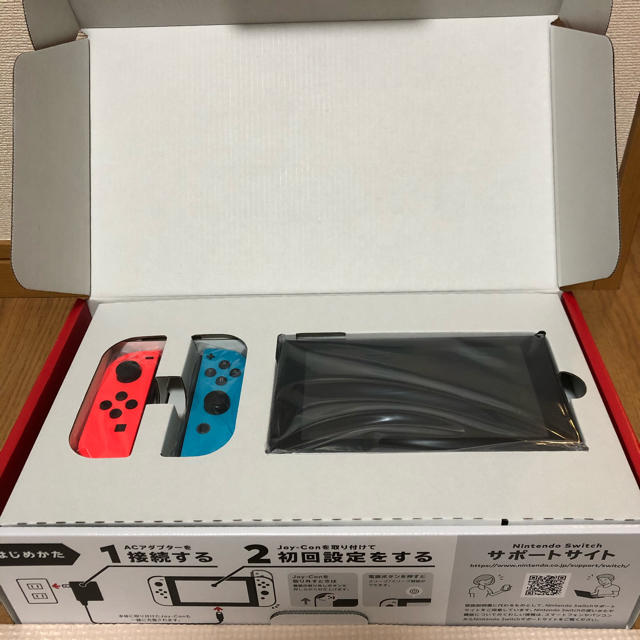 ニンテンドースイッチ　本体　ネオンカラースイッチ