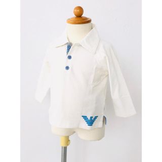 アルマーニ(Armani)の【新品】ARMANIBABY　長袖 ポロシャツ 　ホワイト×ブルー　裾ロゴ　6M(シャツ/カットソー)