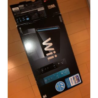 ウィー(Wii)のWii 新品　黒　カセット付き。(家庭用ゲームソフト)