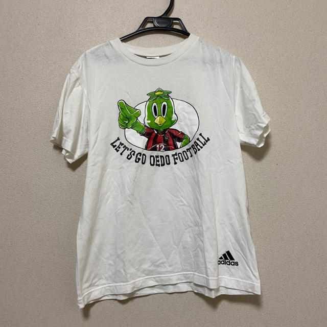 adidas(アディダス)のジャイアントキリング　アディダス　Tシャツ スポーツ/アウトドアのサッカー/フットサル(記念品/関連グッズ)の商品写真