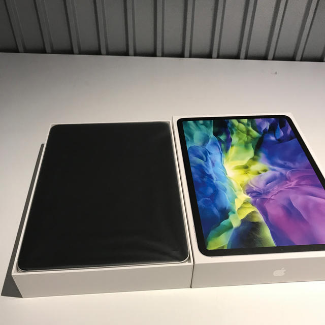 Apple - 未使用 11インチ iPad Pro 第2世代 128GB MY2W2J/Aの通販 by ...