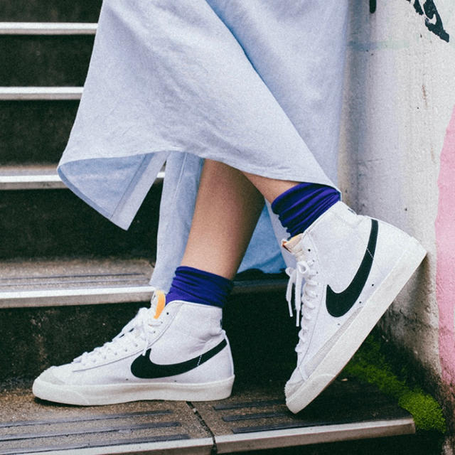 NIKE(ナイキ)の23cm NIKE BLAZER MID ’77 "VINTAGE ナイキ  レディースの靴/シューズ(スニーカー)の商品写真