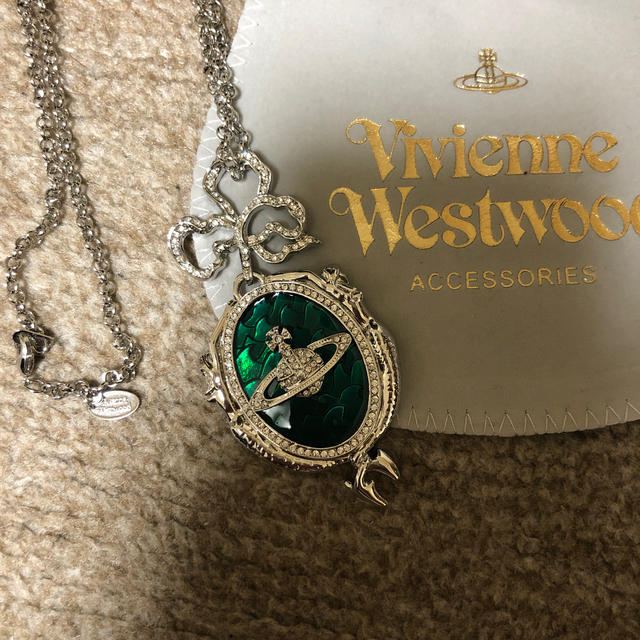 新品Vivienne Westwood マーメイドネックレス　ペンダント