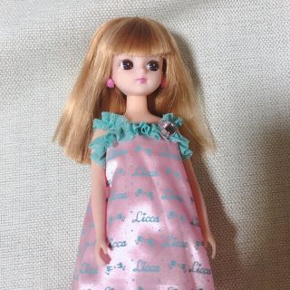タカラトミー(Takara Tomy)のリカちゃん人形　脚立付き(ぬいぐるみ/人形)