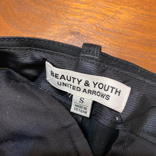 BEAUTY&YOUTH UNITED ARROWS(ビューティアンドユースユナイテッドアローズ)のビューティーアンドユース　ユナイテッドアローズ　チノパン　黒 メンズのパンツ(チノパン)の商品写真